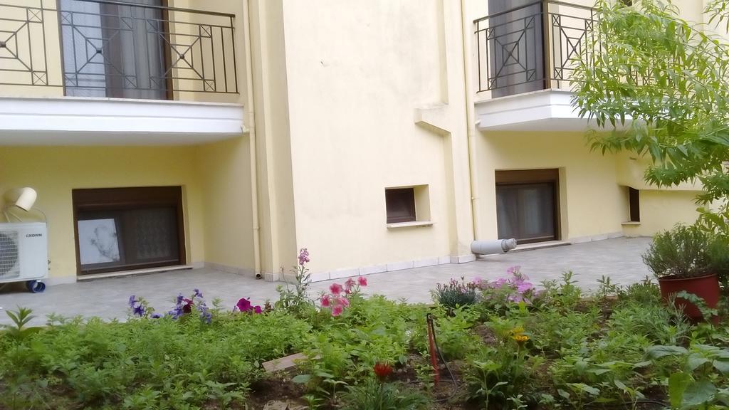 Natalia'S Apartments نيكيتي المظهر الخارجي الصورة